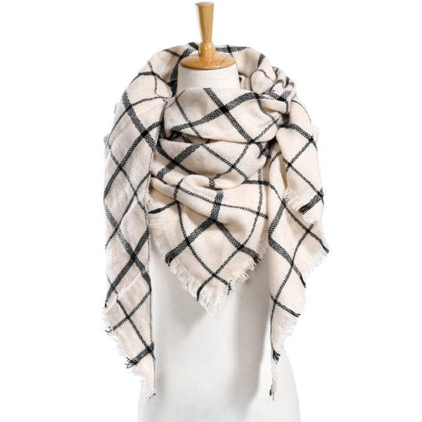 Fashionable Checkered Scarf